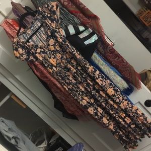 Summer sun dress v-neck